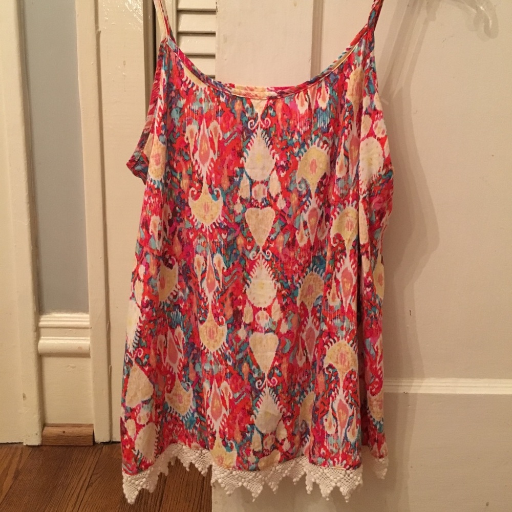 Colorful sleeve less top